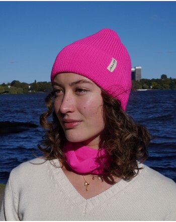 Halfen Strickerei Damen-Mütze aus 100% Merinowolle - Neon Pink