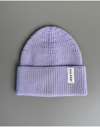 Halfen Strickerei Neugeborenen-Mütze aus Merinowolle für 0-7 M.- Flieder