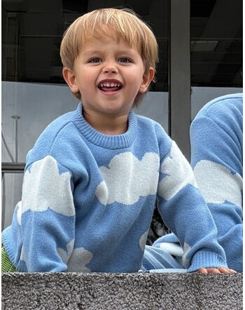 Happy Mess Pullover mit Wolken aus Merinowolle, Viskose & Kaschmir - Cloudy