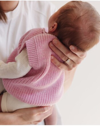 Hvid Baby-Pullunder 'Harvey' aus Merinowolle - Cotton Candy