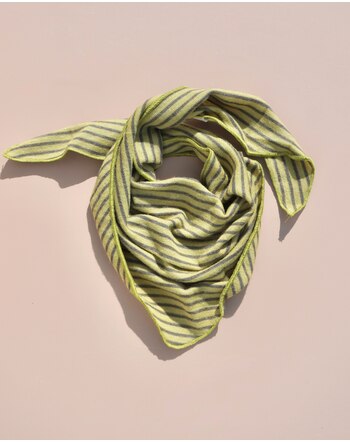 Lilano Dreieckstuch/Lätzchen im Ringel-Design 65 cm aus Merinowolle und Seide - Kiwi/Khaki