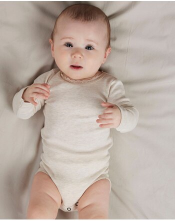 Name it Baby-Langarmbody aus Bio-Baumwolle und Modal NBFKAB - Peyote Melange
