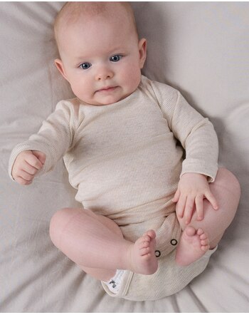 Name it Baby-Langarmbody aus Bio-Baumwolle und Modal mit Rippstruktur NBNKAB - Peyote Melange