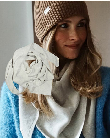 Strickgut Damen-Dreieckstuch 140 x 70 cm aus Merinowolle - Stein