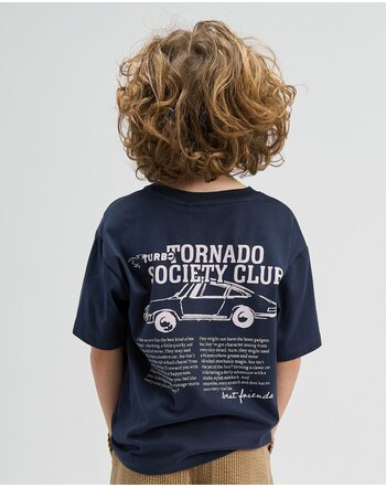 The New T-Shirt aus 100% Bio-Baumwolle mit Auto - Navy Blazer