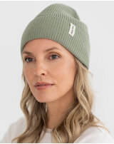 halfen-strickerei-damen-muetze-aus-merinowolle-sage