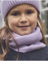 huttelihut-strick-loop-schal-aus-100-merinowolle-purple-rose