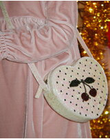 konges-sljd-herz-umhaengetasche-tut-mit-pailletten-und-kirsch-motiv-cherry
