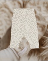 leevje-baby-leggings-mit-bund-aus-bio-baumwolle-leo
