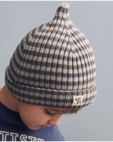 wheat-beanie-topper-aus-100-merinowolle-dry-soil