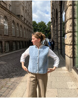 wollbebi-woll-weste-dotti-fuer-damen-mit-druckknopfleiste-schurwolle-himmelb
